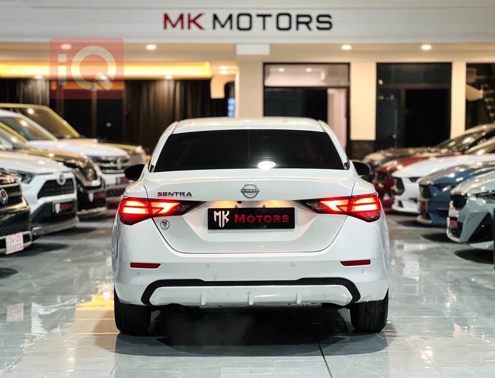 نيسان سنترا